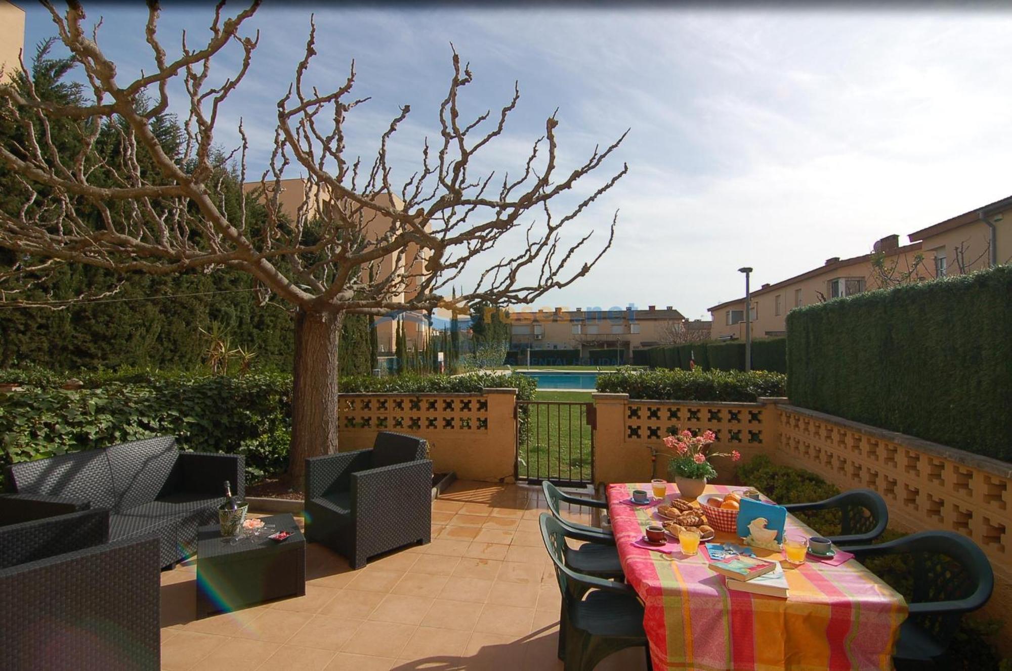 Vila Rnet - Port Estrella 8 Roses Exteriér fotografie
